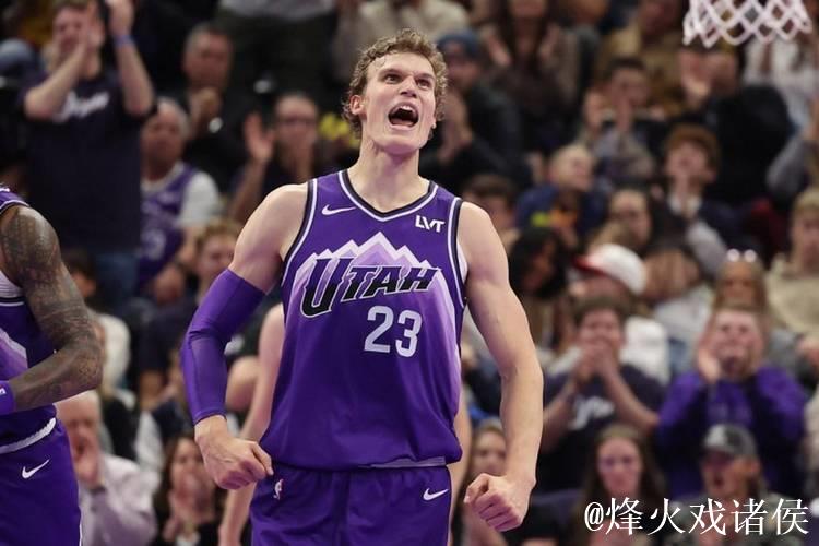 菲利波夫斯基末节14分,爵士一波9-0还剩1分钟反超独行侠1分 菲利波夫斯基末节14分,爵士一波9-0还剩1分钟反超独行侠1分