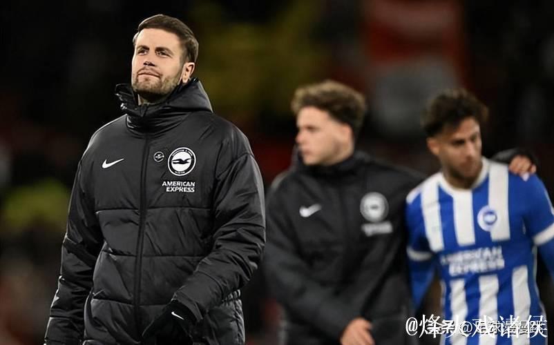 从5轮不胜到9轮8胜,大马丁踢疯了!维拉4-3,埃 从5轮不胜到9轮8胜,大马丁踢疯了!维拉4-3,埃