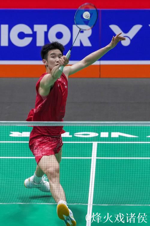 中国羽毛球大师赛:李诗沣击败梁峻豪顺利晋级 中国羽毛球大师赛:李诗沣击败梁峻豪顺利晋级